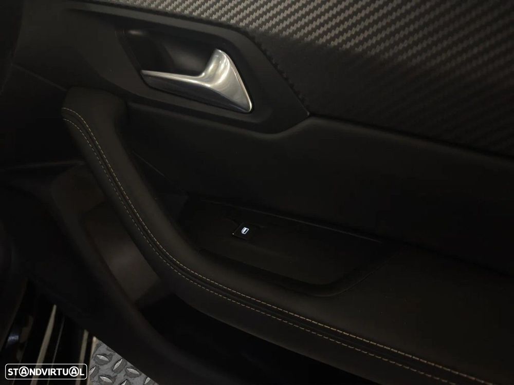 Peugeot 508 1.6 Hybrid GT e-EAT8 - 19