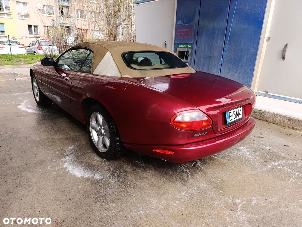 Jaguar XK Cabrio - 5