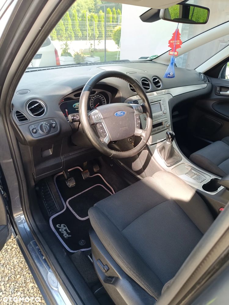 Ford S-Max 2.0 Titanium - 20