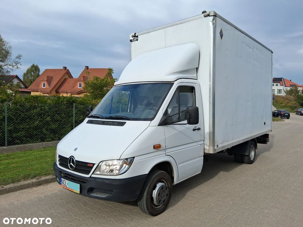 Mercedes-Benz Sprinter