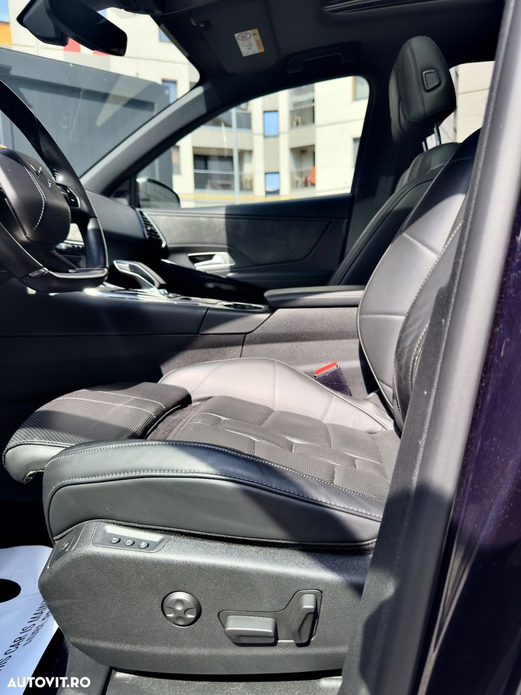 DS Automobiles DS 7 Crossback Crossback 4x4 LOUVRE - 10