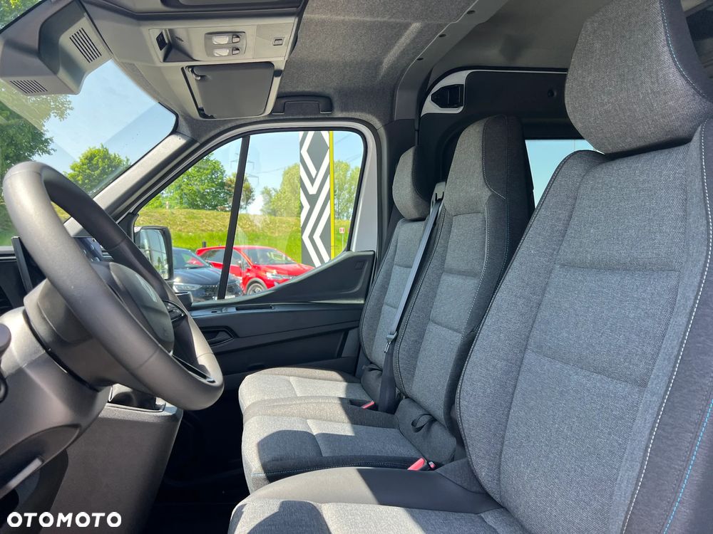 Renault Master - 10