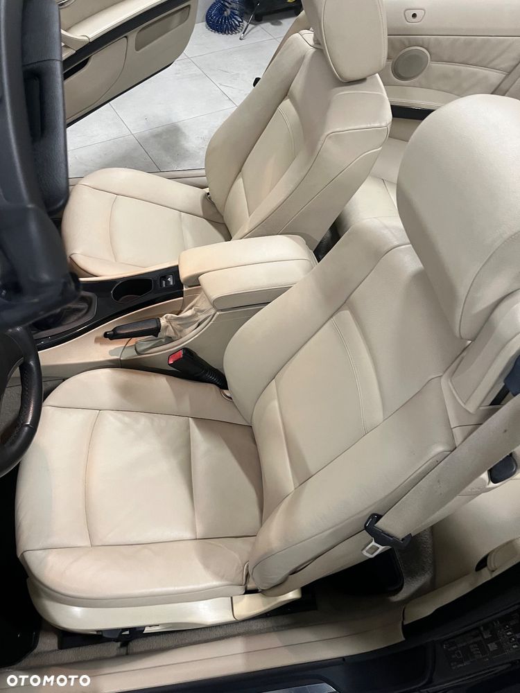 BMW Seria 3 320i Edition Exclusive - 12