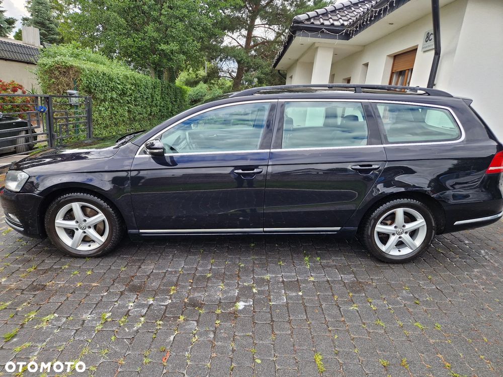 Volkswagen Passat Variant 2.0 Blue TDI SCR Comfortline - 4