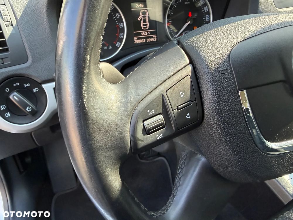 Skoda Octavia 1.6 TDI DPF 4x4 Ambition - 16