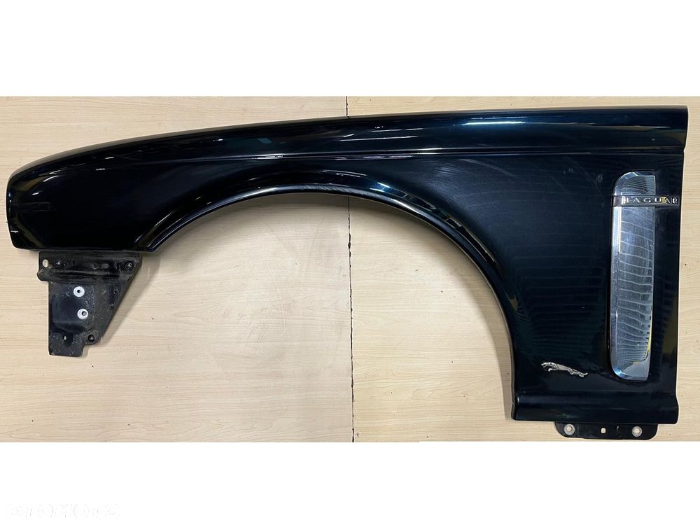 Błotnik przedni lewy Jaguar XJ X358 2007-2009 - 1