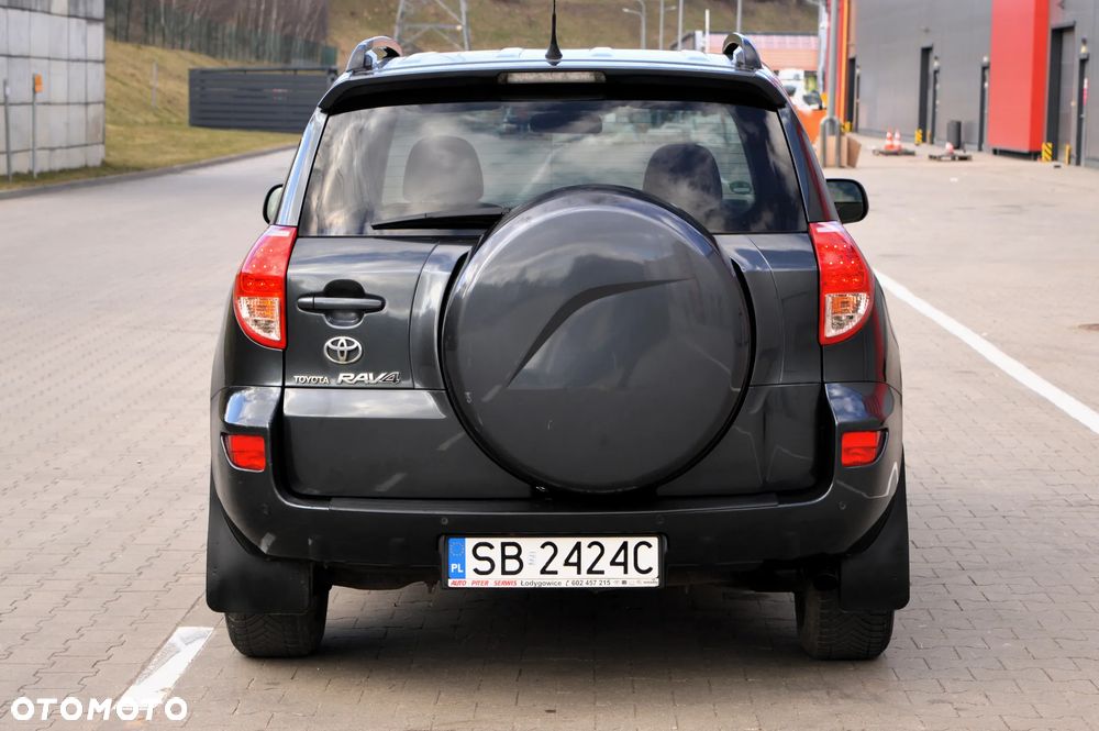 Toyota RAV4 2.0 VVT-i Prestige - 28