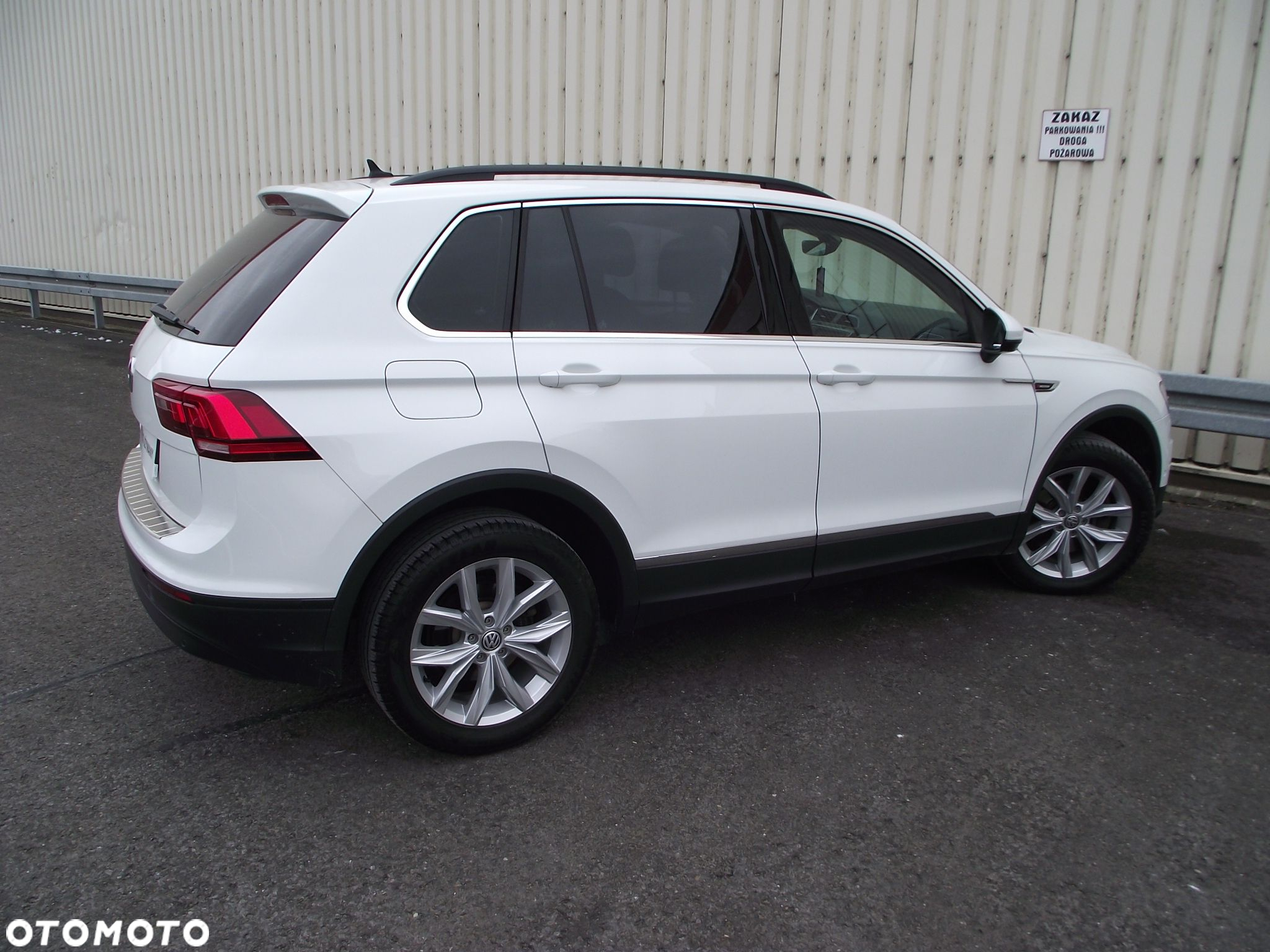 Volkswagen Tiguan 2.0 TSI 4Motion (BlueMotion Technology) DSG Comfortline - 9