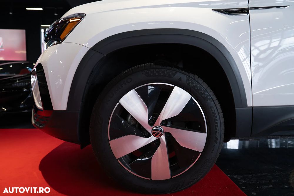 Volkswagen Taos - 19