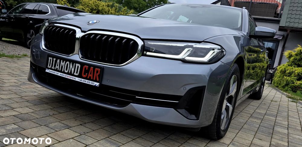 BMW Seria 5 520d xDrive Touring Luxury Line - 3