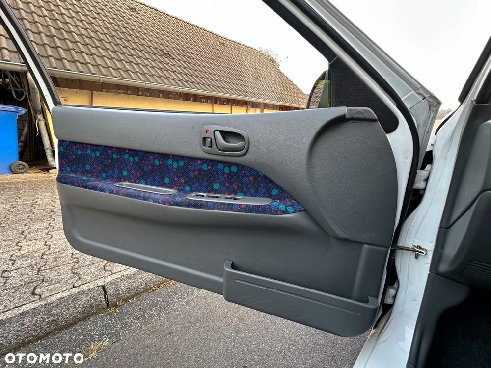 Suzuki Swift - 16