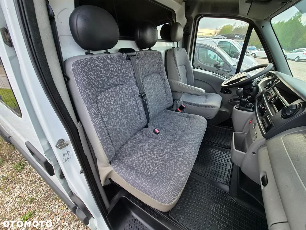 Renault Master - 32