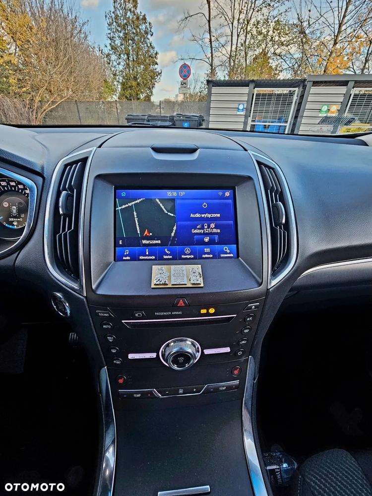 Ford Edge 2.0 EcoBlue Twin-Turbo 4WD Titanium - 24