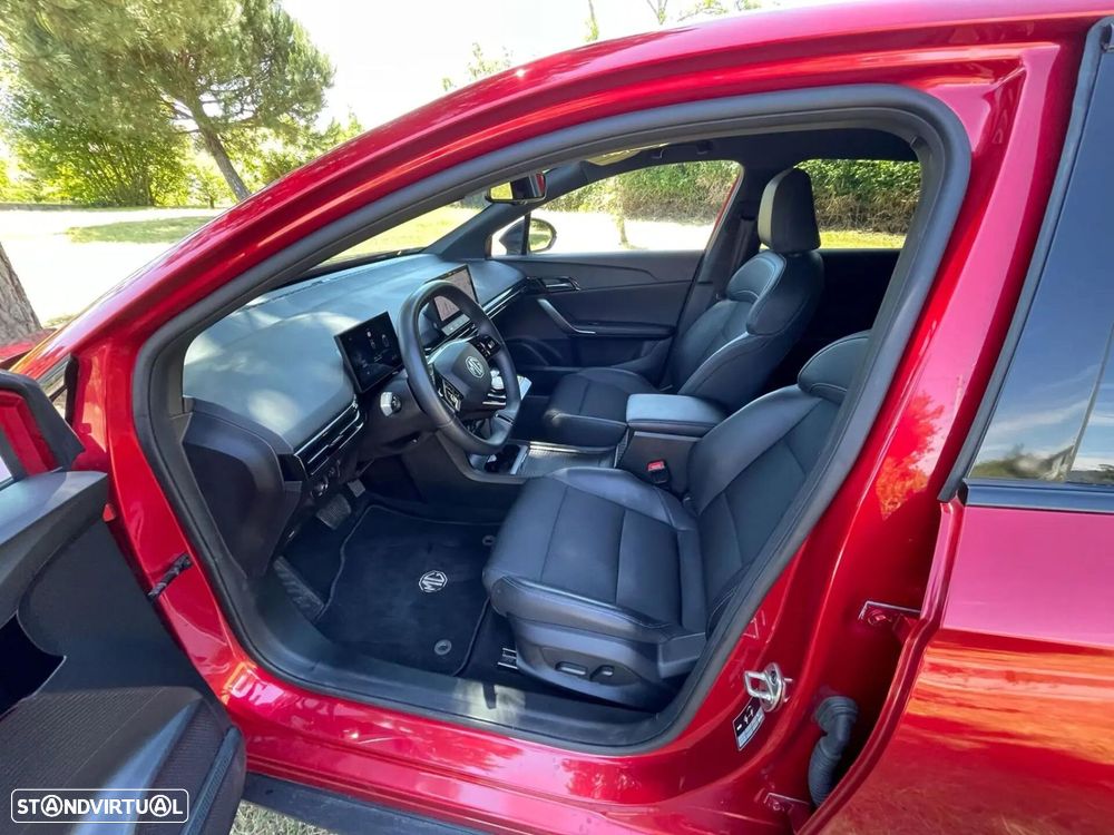 MG MG4 77 kWh Extended Range Luxury - 13