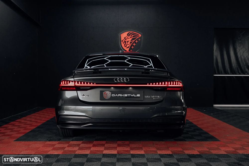 Audi A7 Sportback 55 TFSIe quattro S tronic - 9