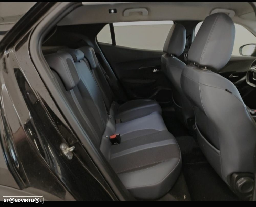 Peugeot e-2008 - 4