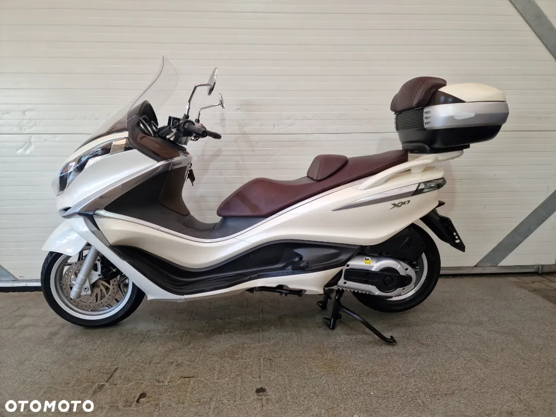 Piaggio X10 - 2
