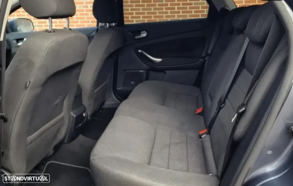 Ford Mondeo SW 1.8 TDCi ECOnetic - 8
