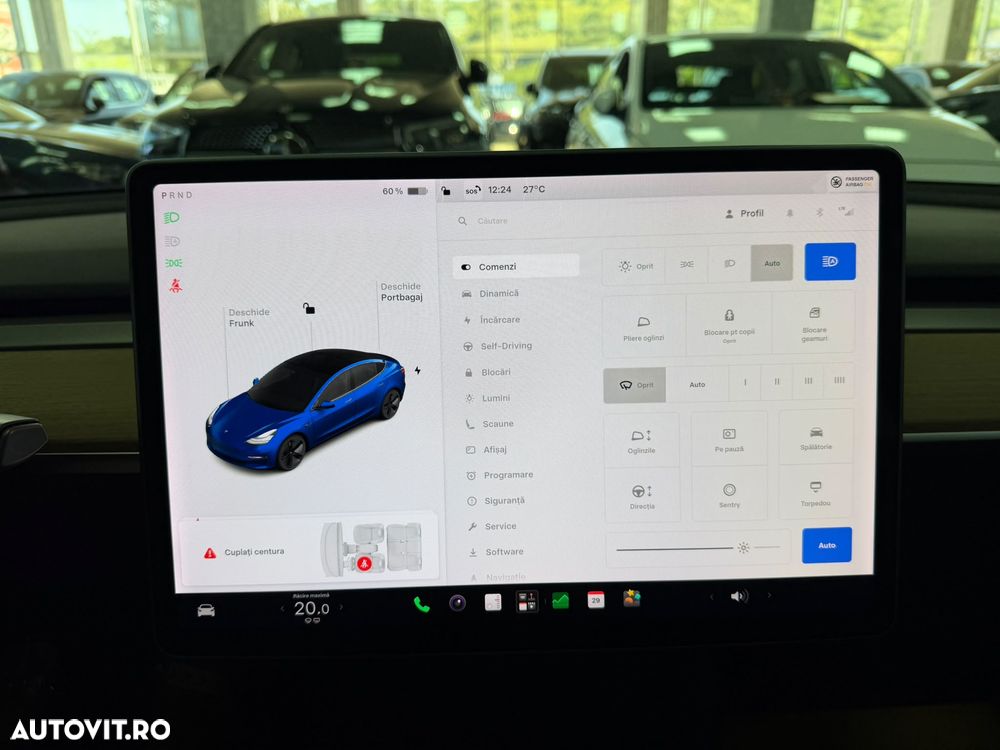 Tesla Model 3 - 23