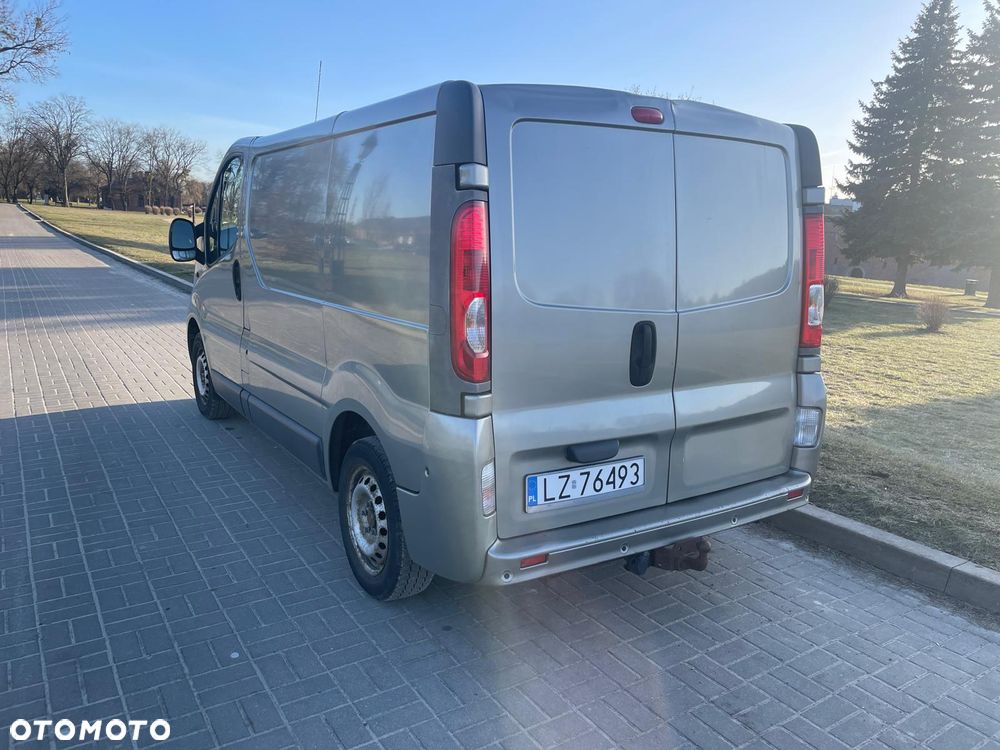 Opel Vivaro - 3