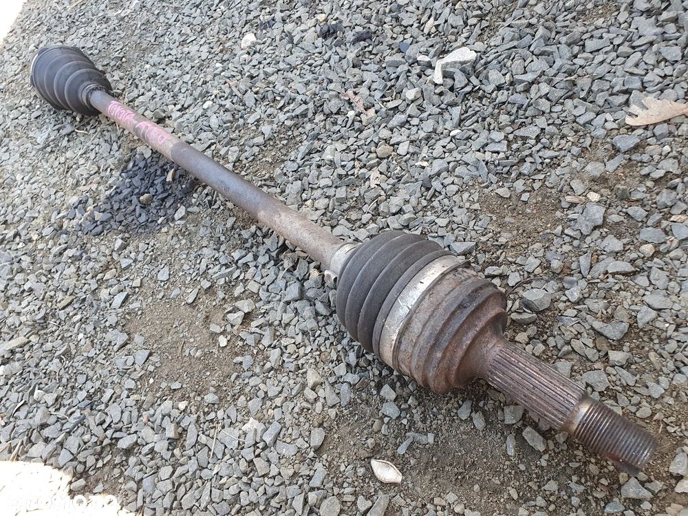 C1 107 AYGO PÓŁOŚ DŁUGA CITROEN PEUGEOT TOYOTA - 2