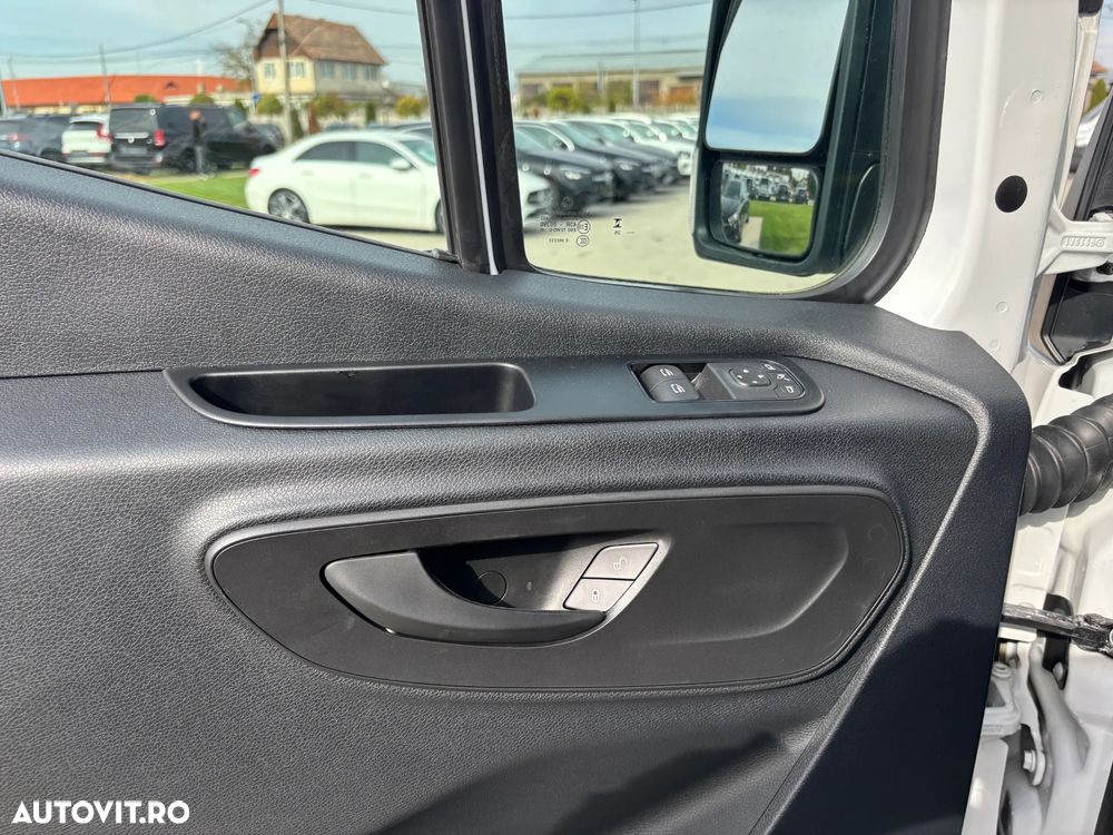 Mercedes-Benz Sprinter 517 CDI furgon extra-lung PRO 21 locuri - 10