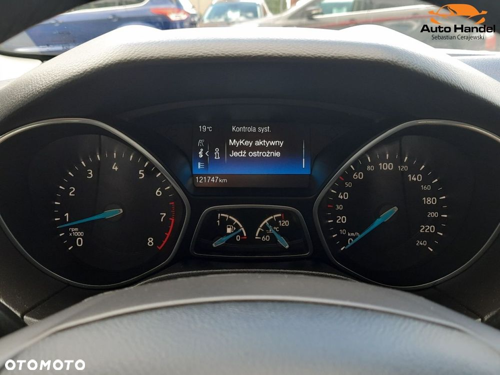 Ford Focus 1.0 EcoBoost STart-Stopp-System TITANIUM - 18