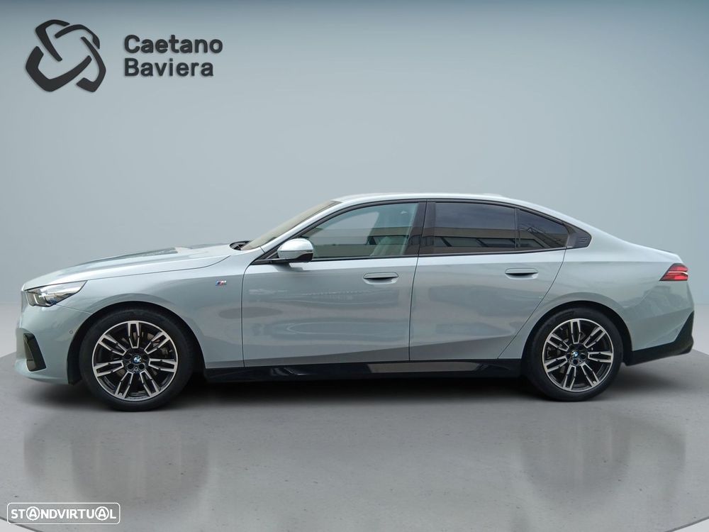 BMW 520 d Pack Desportivo M - 2