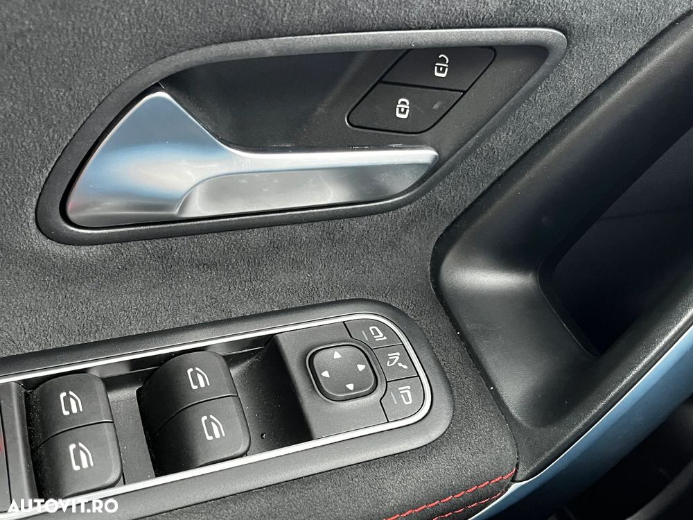 Mercedes-Benz CLA 35 AMG - 22