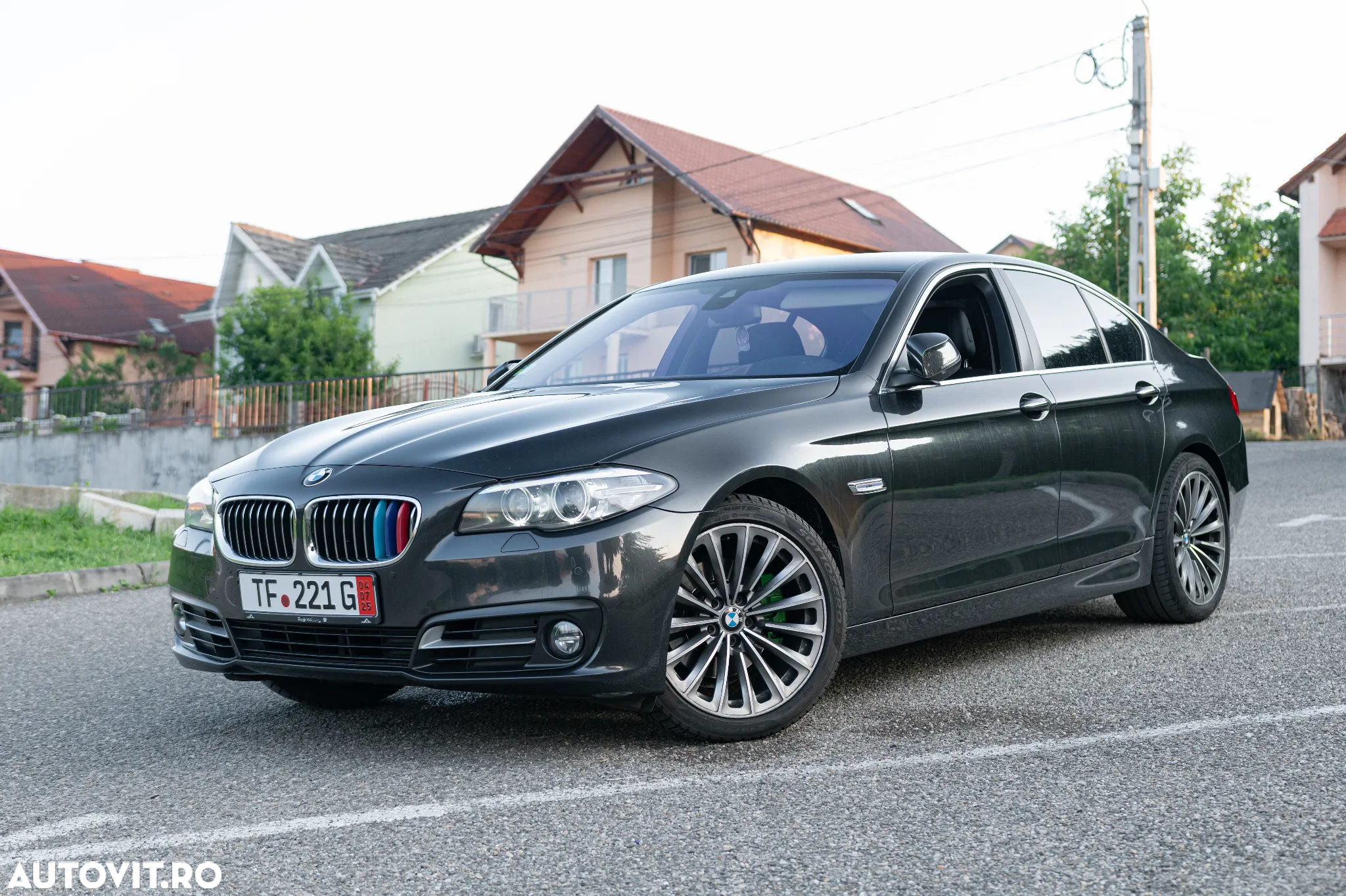 BMW Seria 5 520d Aut. Sport Line - 13