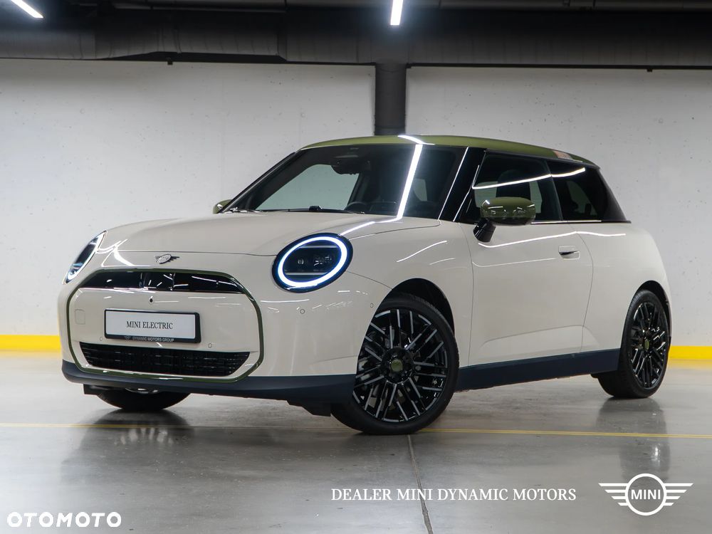 MINI Cooper E Paul Smith Edition Trim - 8