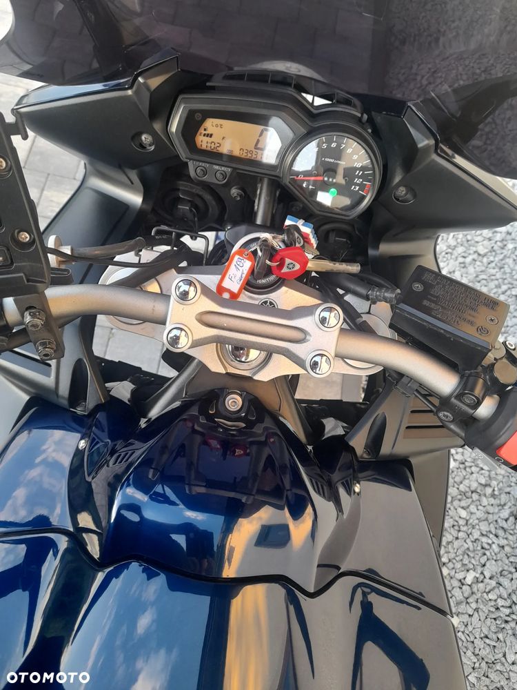 Yamaha FZ - 30