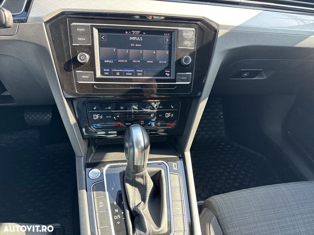 Volkswagen Passat 2.0 TDI DSG Comfortline - 20