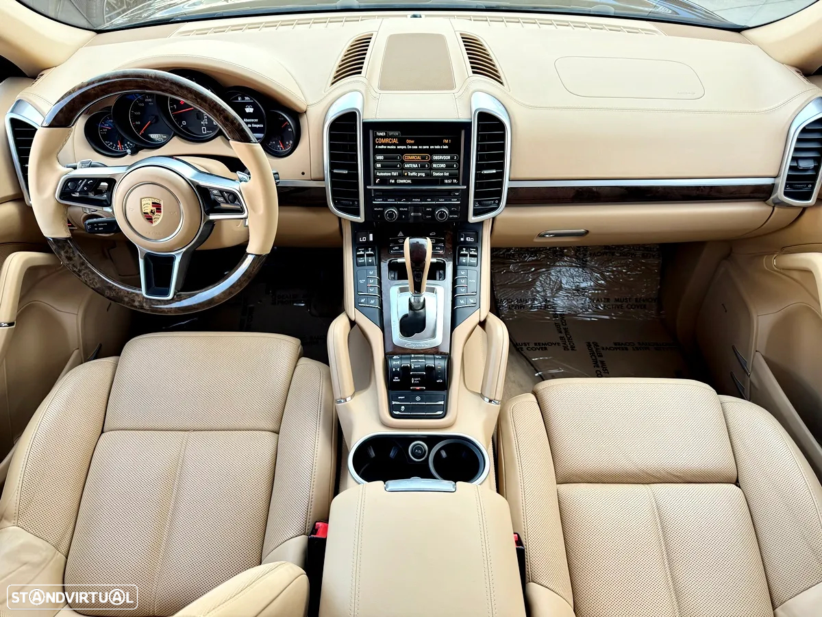 Porsche Cayenne Platinum Edition - 9