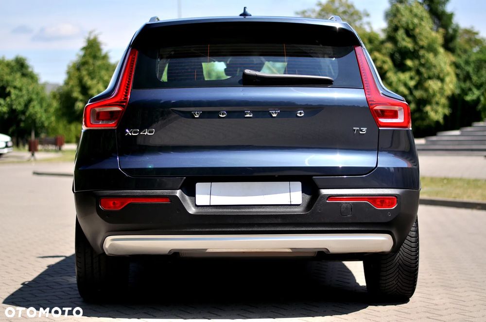 Volvo XC 40 T3 Momentum Pro - 5