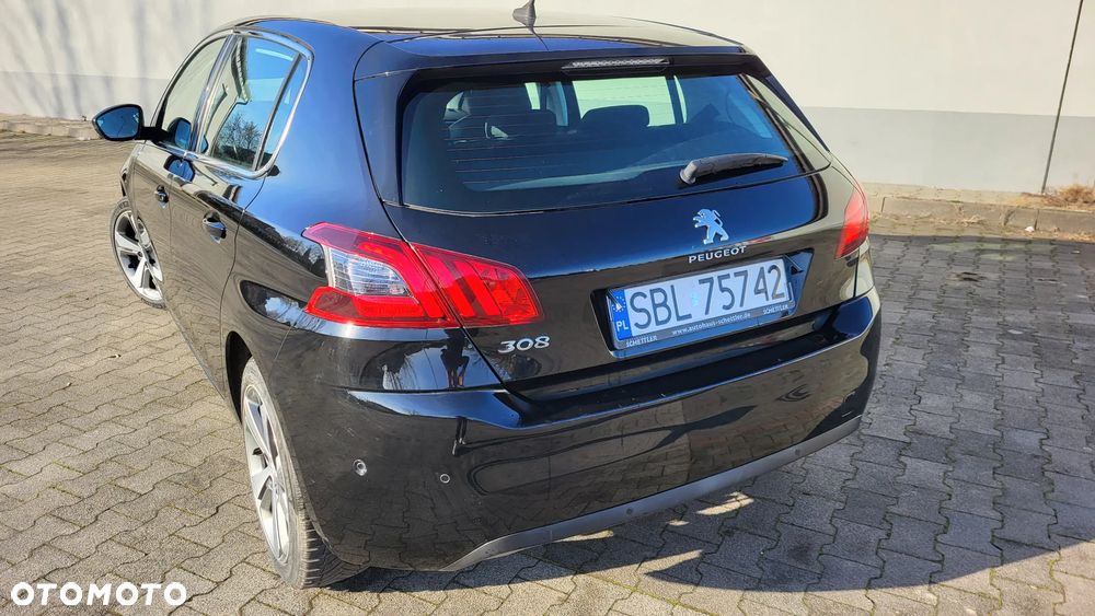 Peugeot 308 BlueHDi FAP 130 Stop & Start Allure - 29
