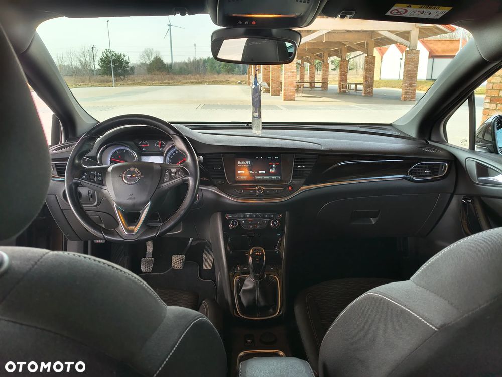 Opel Astra 1.6 CDTI Dynamic S&S - 8