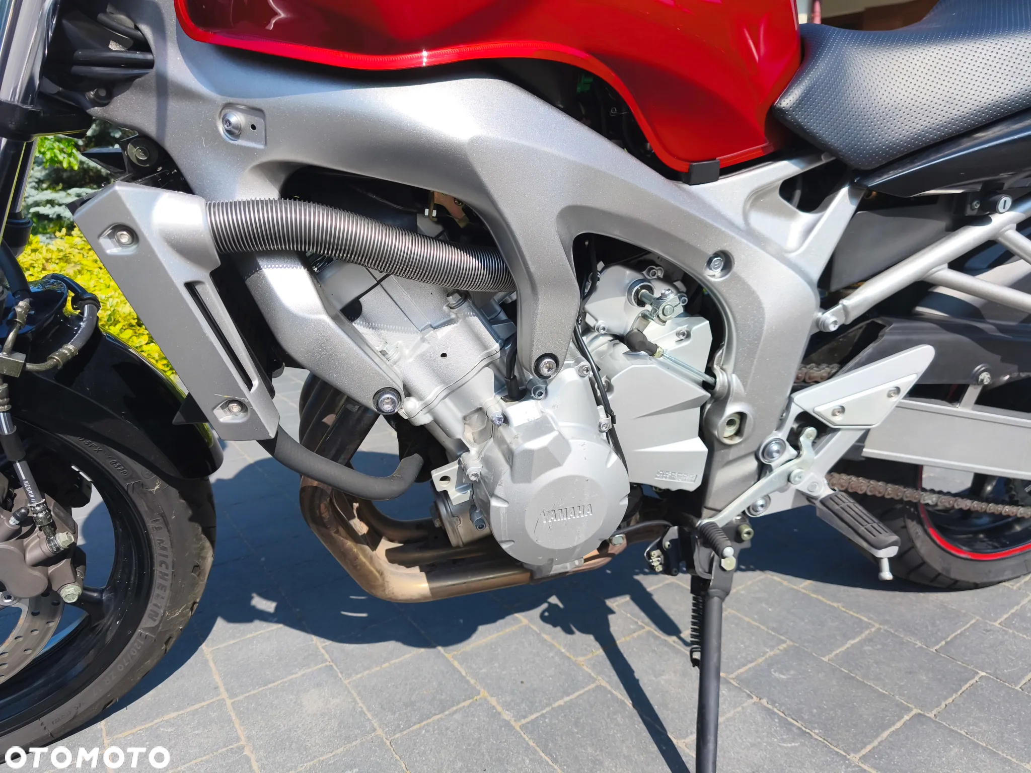 Yamaha FZ6 - 17