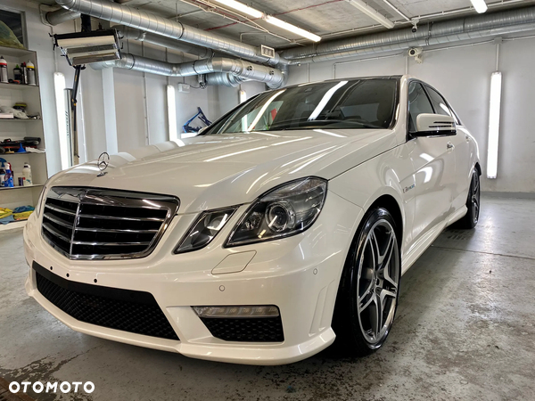 Mercedes-Benz Klasa E 63 AMG AMG Speedshift MCT