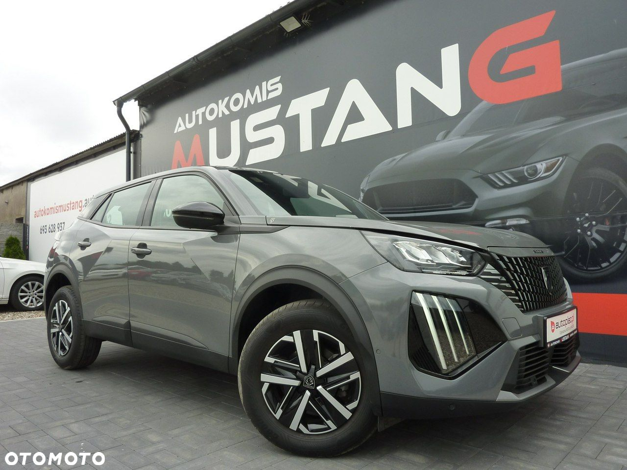 Peugeot 2008 - 3