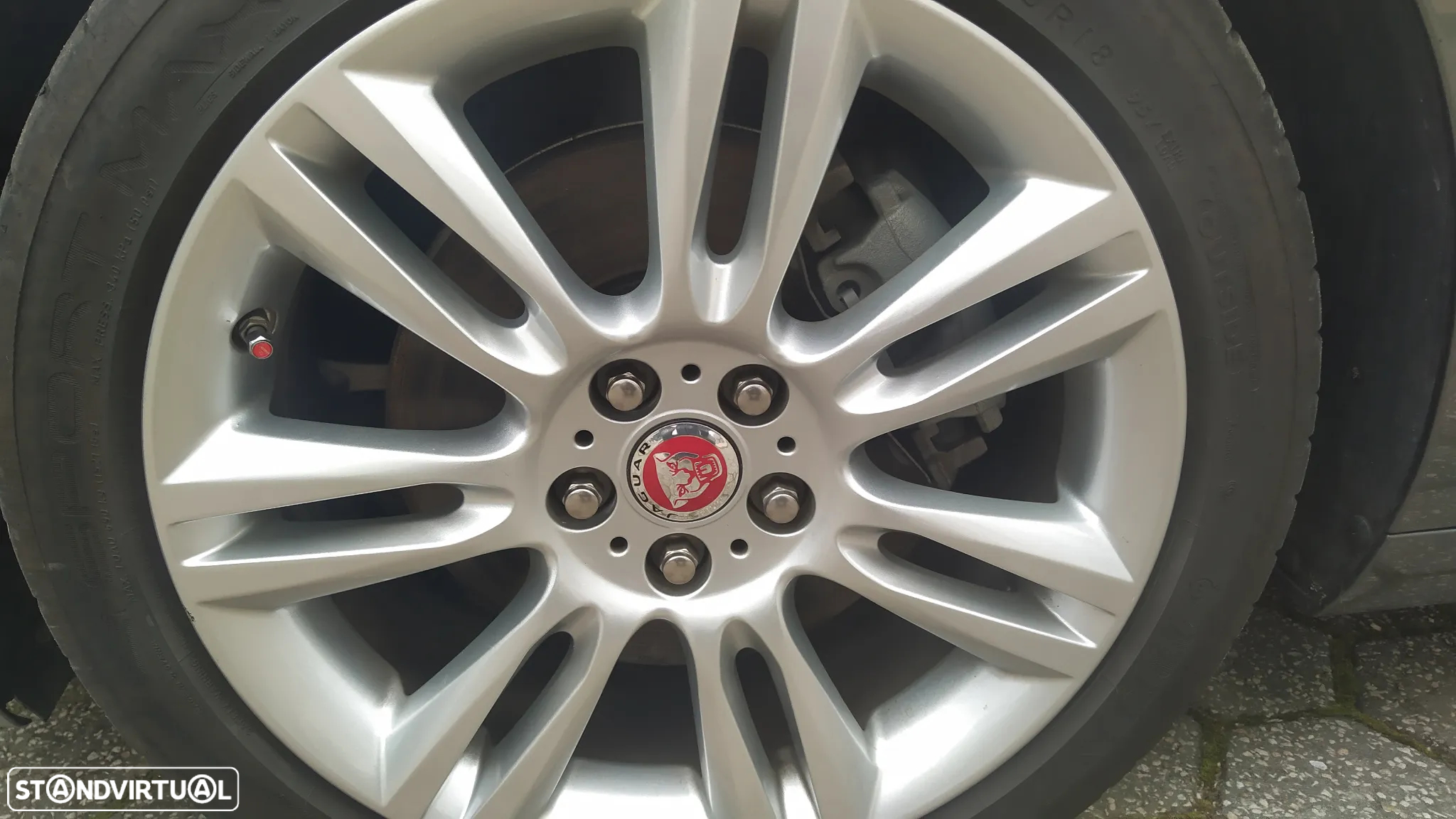 Jaguar XE 2.0 D Prestige Aut. - 23