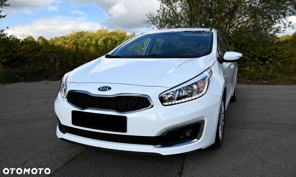 Kia Ceed - 7