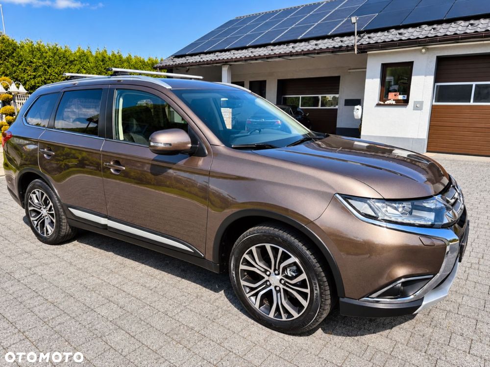 Mitsubishi Outlander - 11