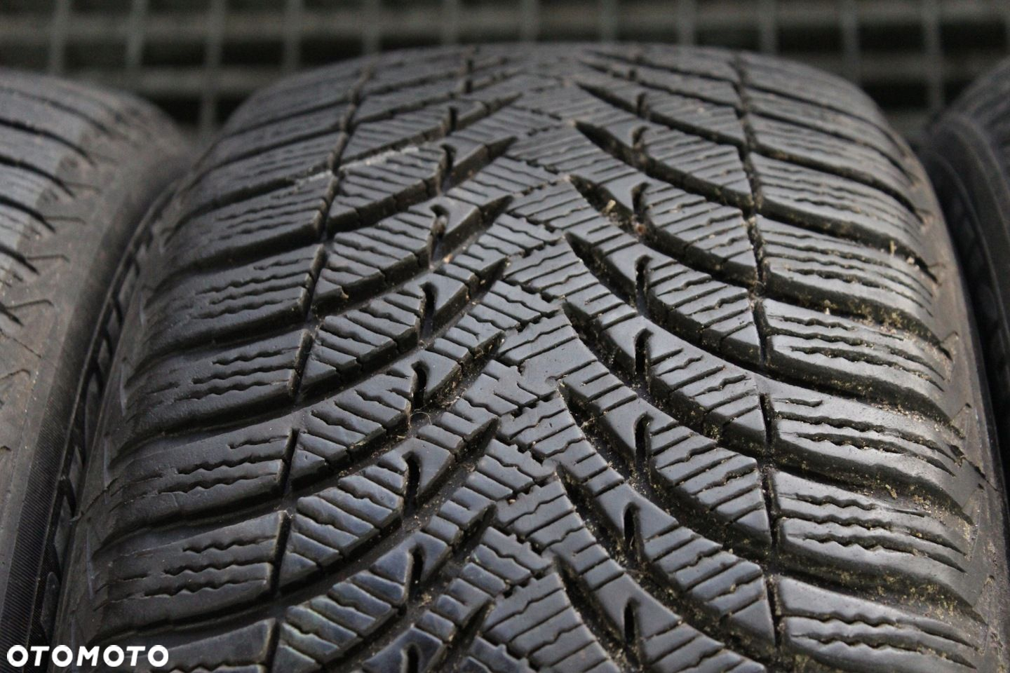 4x 225/50R17 MICHELIN ALPIN A4 98V XL 13r 7mm - 5