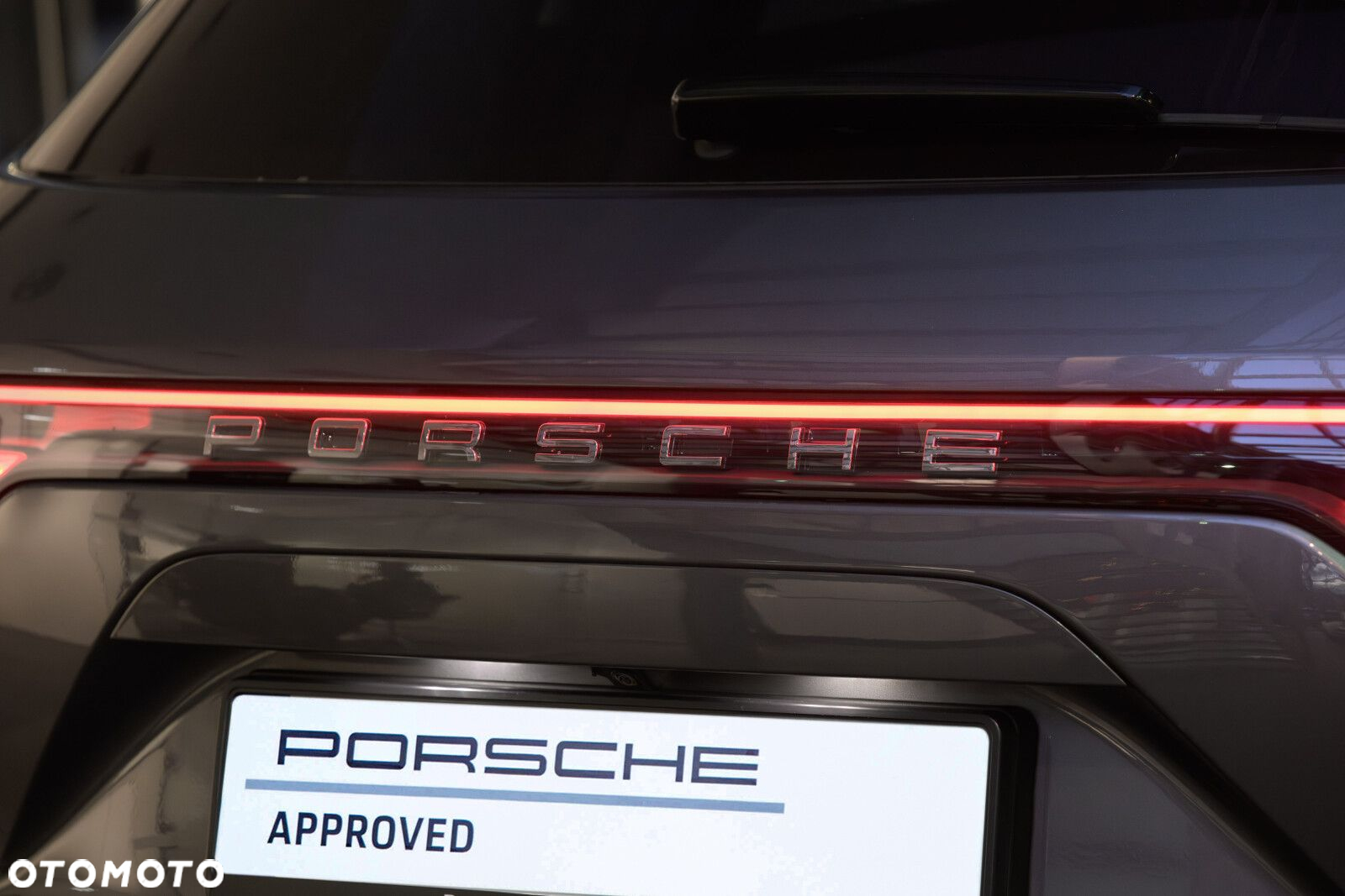 Porsche Cayenne - 24