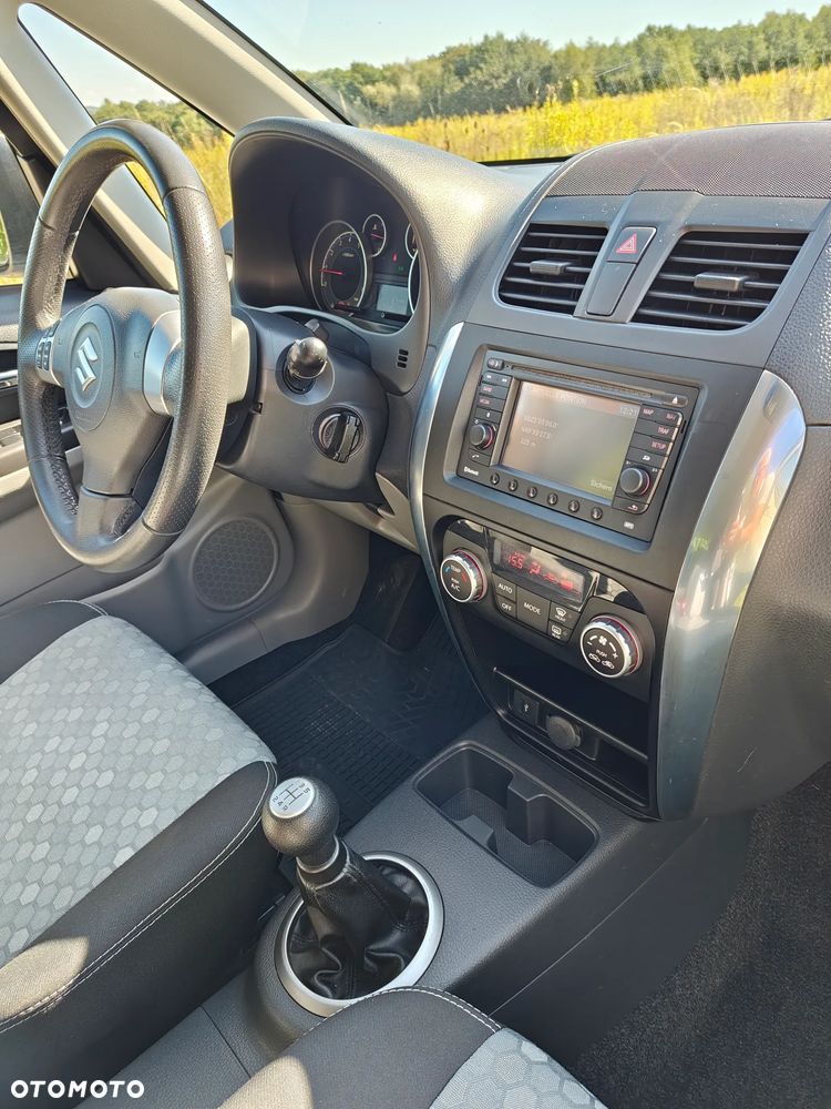 Suzuki SX4 Classic 1.6 VVT 4x2 Style - 12