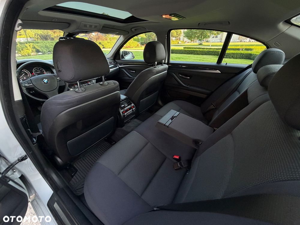 BMW Seria 5 - 11