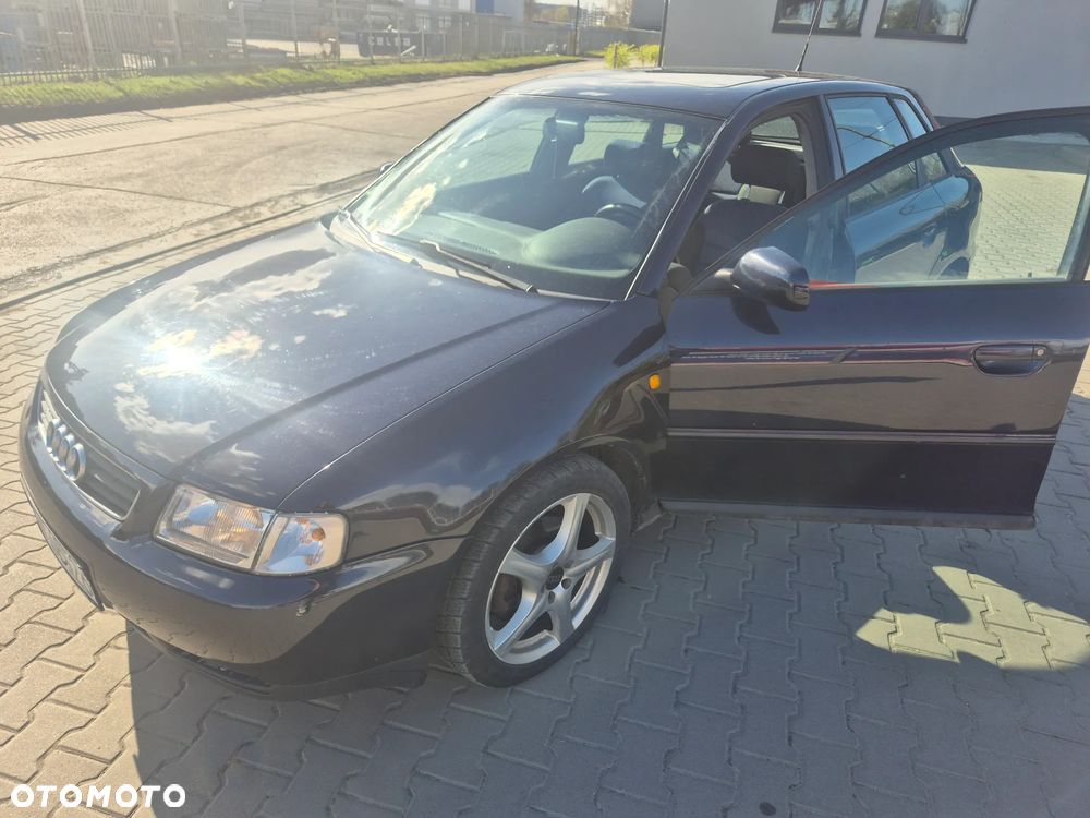 Audi A3 Sportback 1.8T Ambition - 2