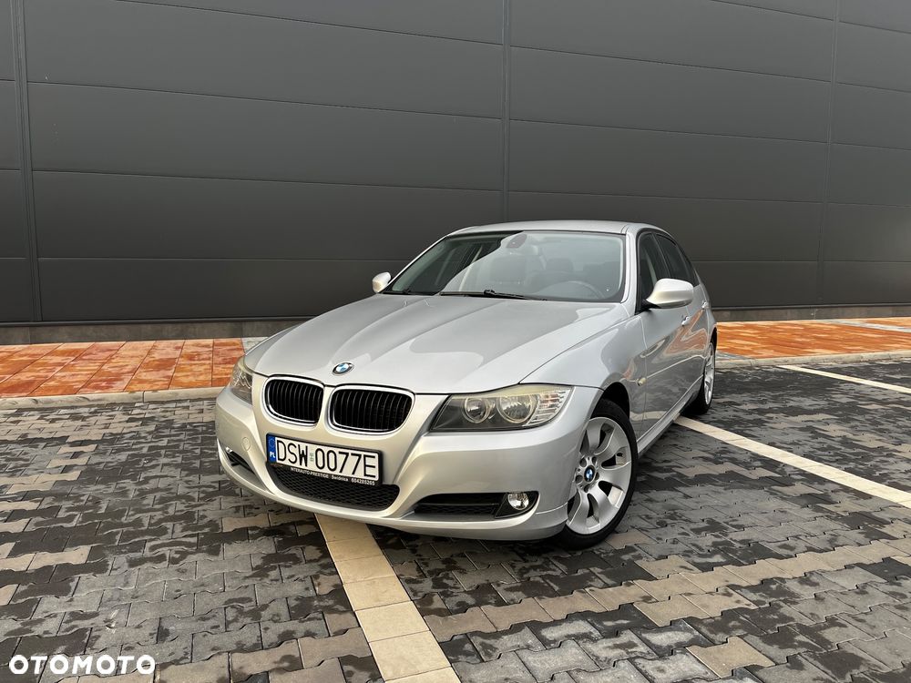BMW Seria 3 320i Edition Lifestyle - 2