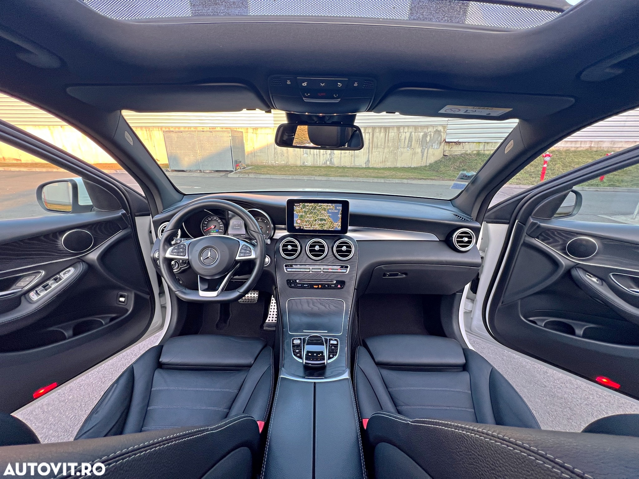 Mercedes-Benz GLC 220 d 4Matic 9G-TRONIC AMG Line - 5